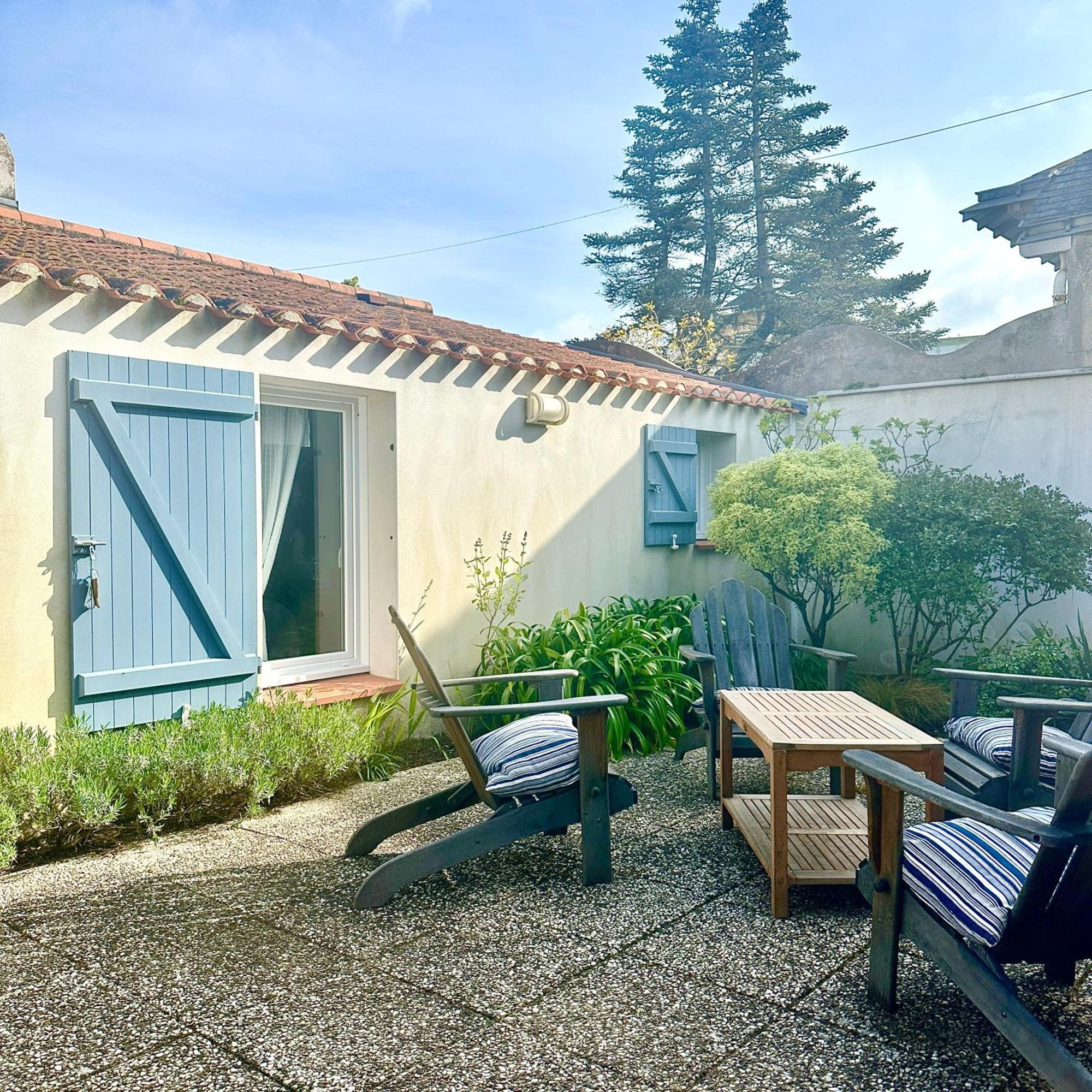 Villa "Mignon" Avec Studio Independant, Tout A Pied, Plage A 4 Mn, 6 Pers, 2 Sde Сен-Жан-де-Мон Экстерьер фото