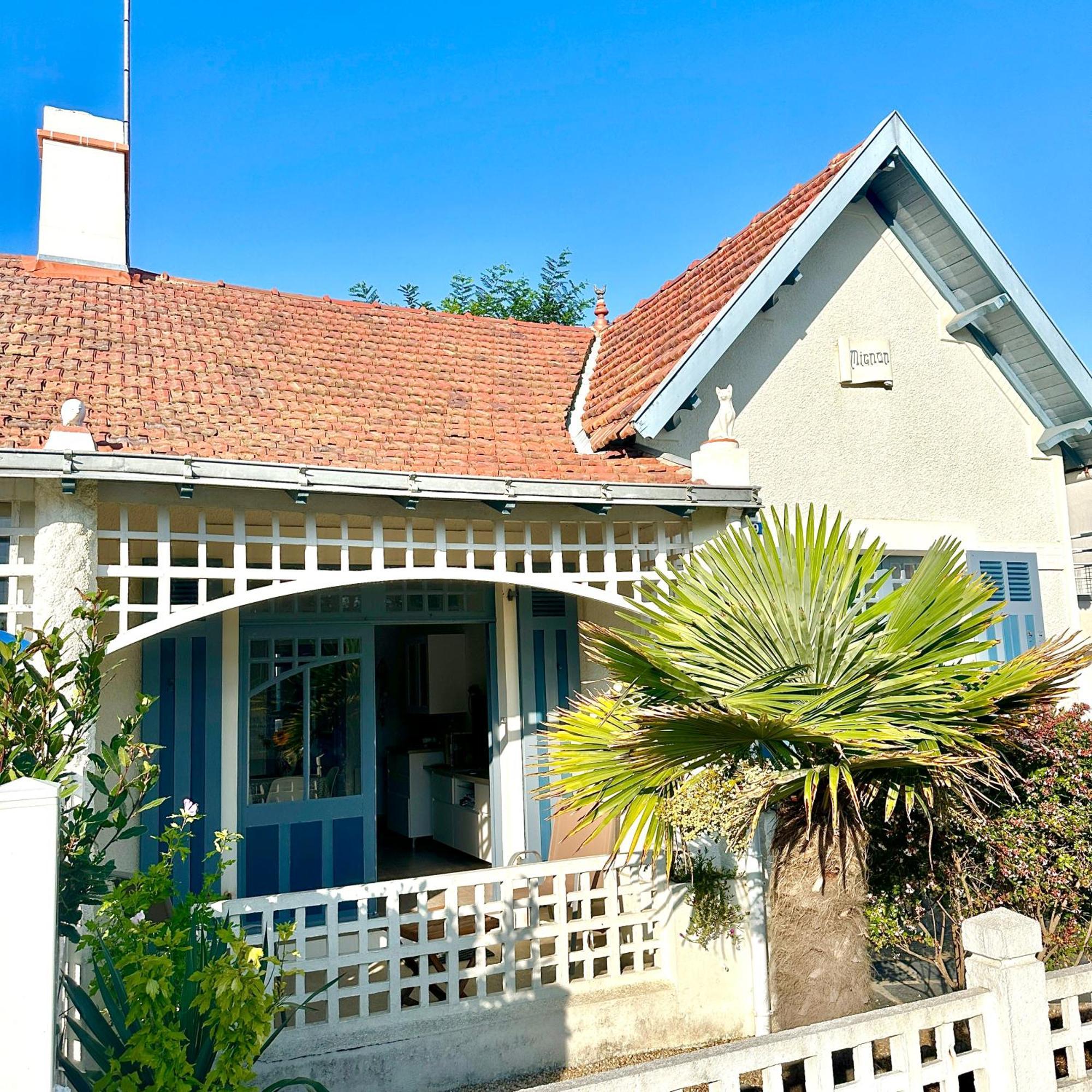 Villa "Mignon" Avec Studio Independant, Tout A Pied, Plage A 4 Mn, 6 Pers, 2 Sde Сен-Жан-де-Мон Экстерьер фото